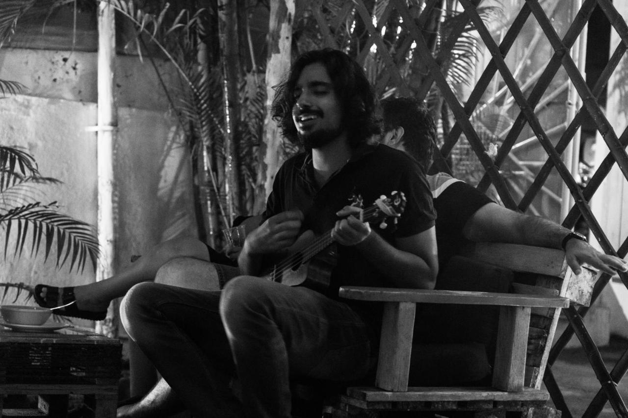 El Barrio Hostel Anjuna Bagian luar foto